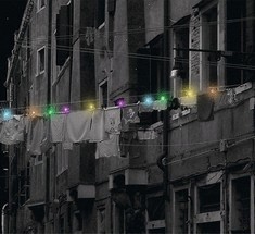 Прищепки-светлячки украсят дома и улицы