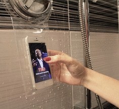 Со смартфонами теперь можно ходить в душ и не только