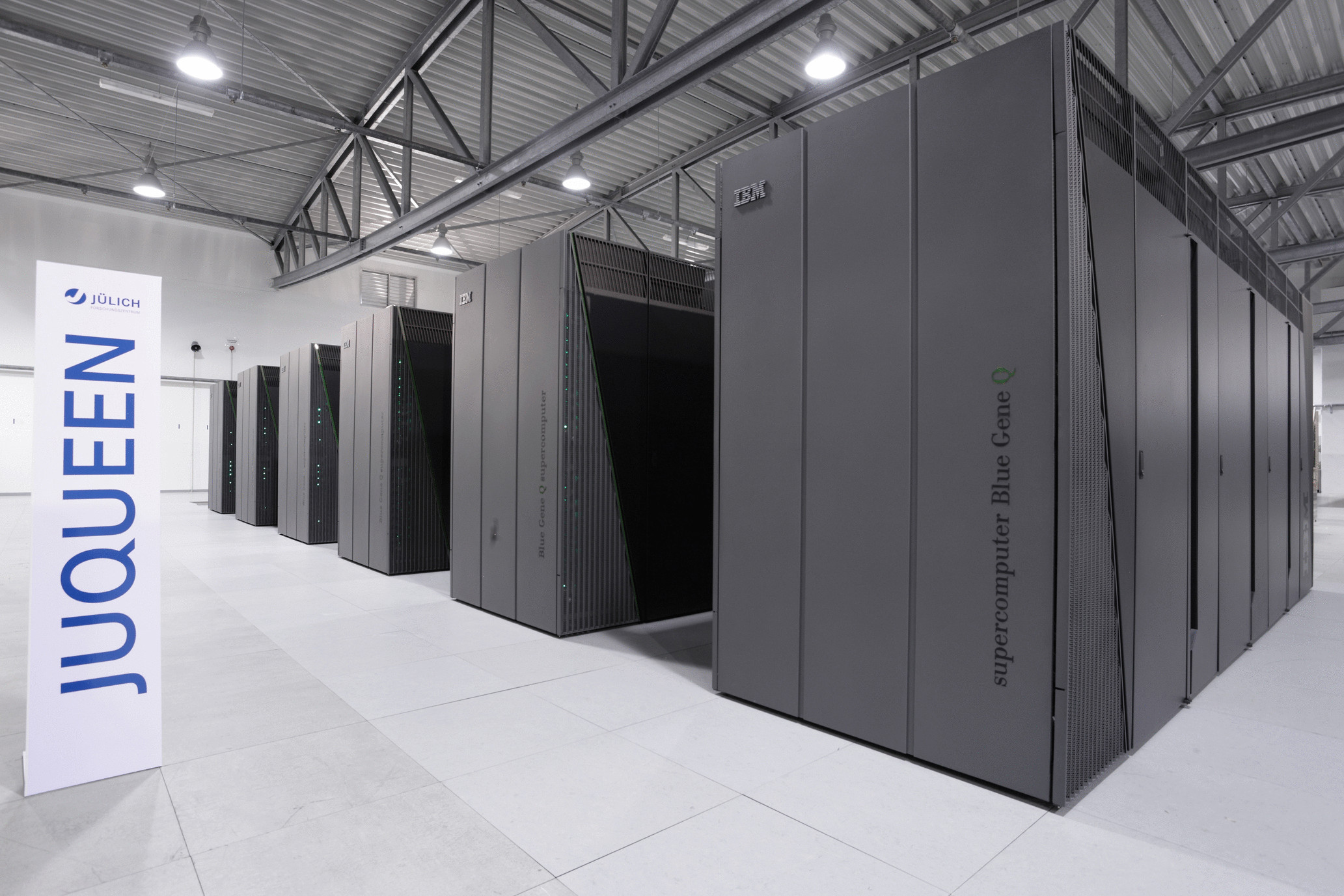 В Германии запущен самый мощный суперкомпьютер в Европе