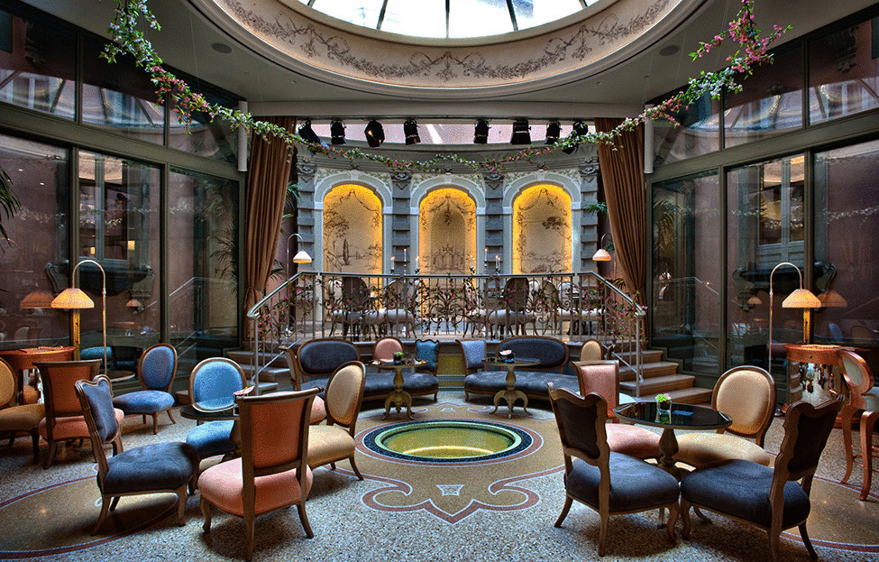 Сказочный отель Château Monfort в Милане