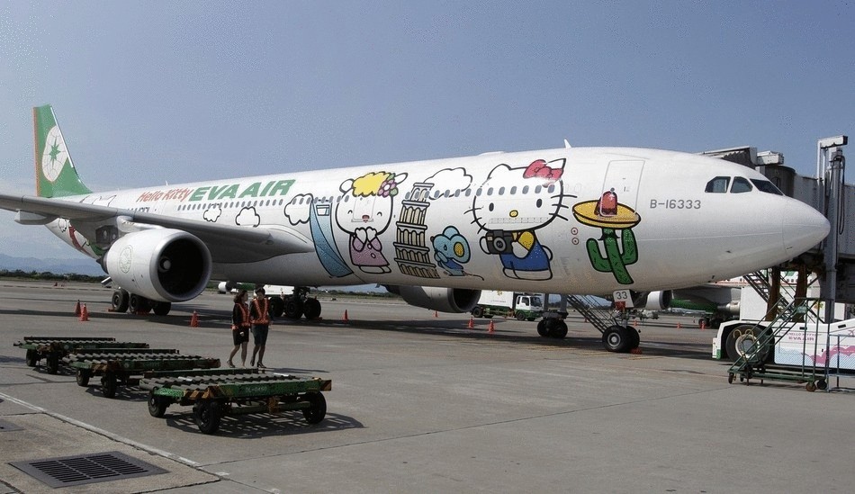 Hello Kitty – самые милые в мире самолеты 