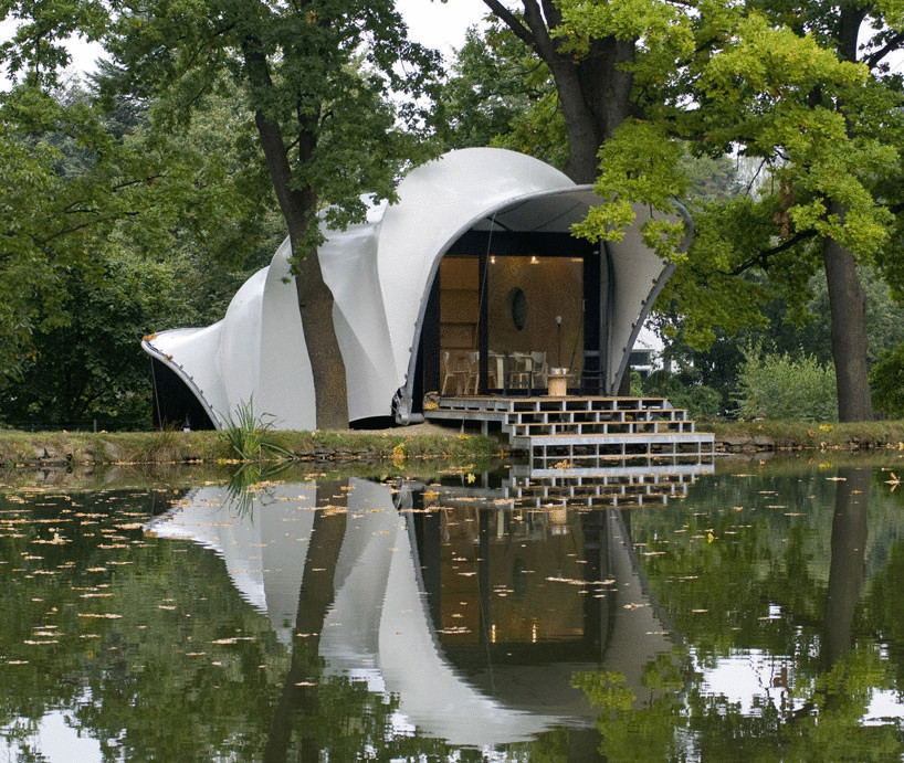 Чешские архитекторы создали дом-рыбу