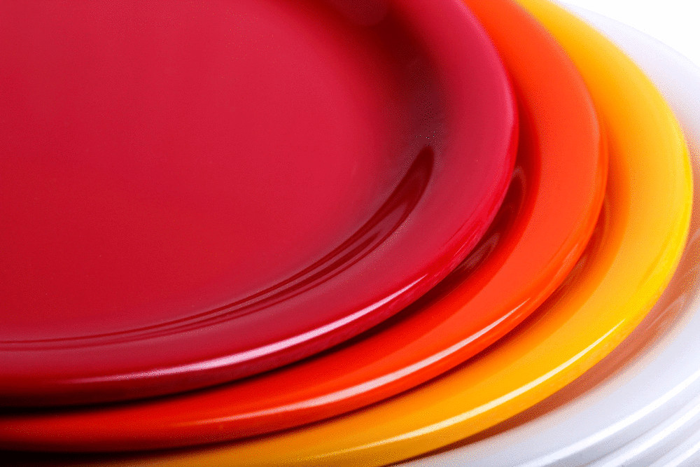 Цвет тарелки влияет на аппетит