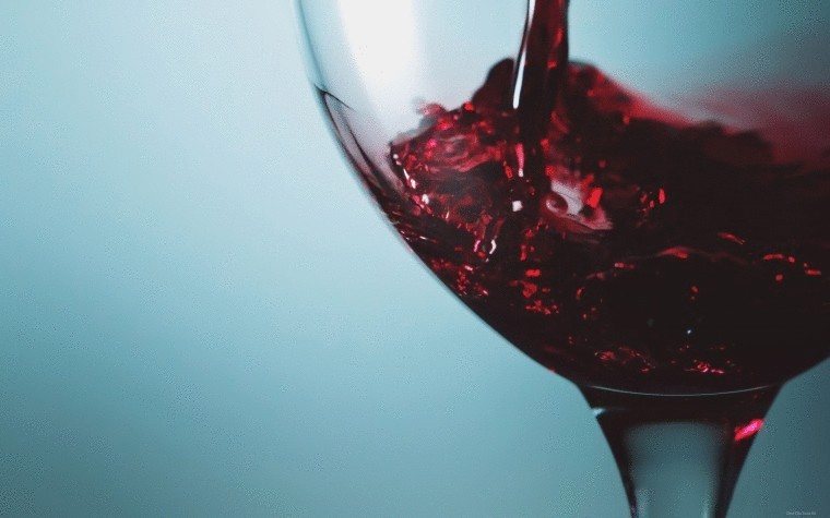 Сухое красное вино может заменить походы в спортзал