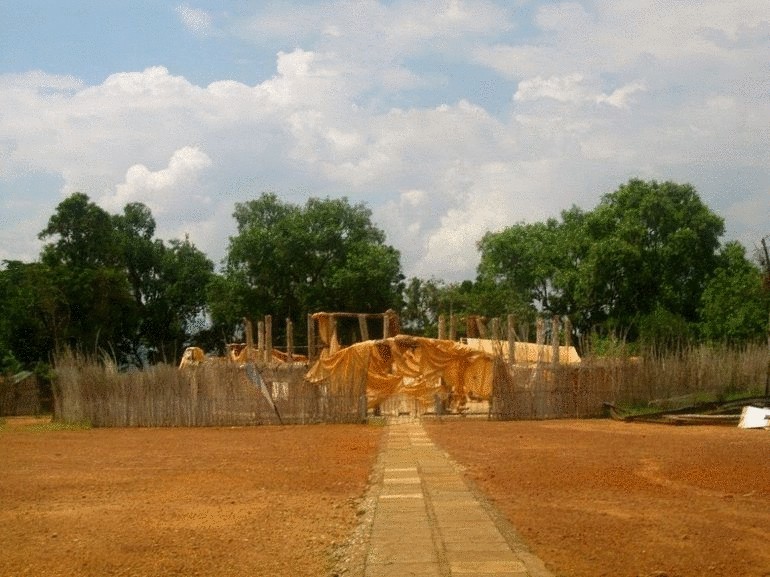 Гробницы Королей Буганда на холме Касуби в Уганде 