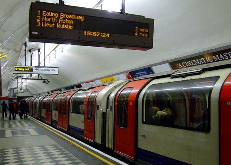 Технология «Инвертор» : эффективное использование энергии торможения поездов Лондонского метро