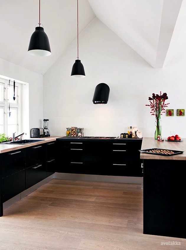 Дизайн черной кухни:  7 принципов создания элегантного интерьера