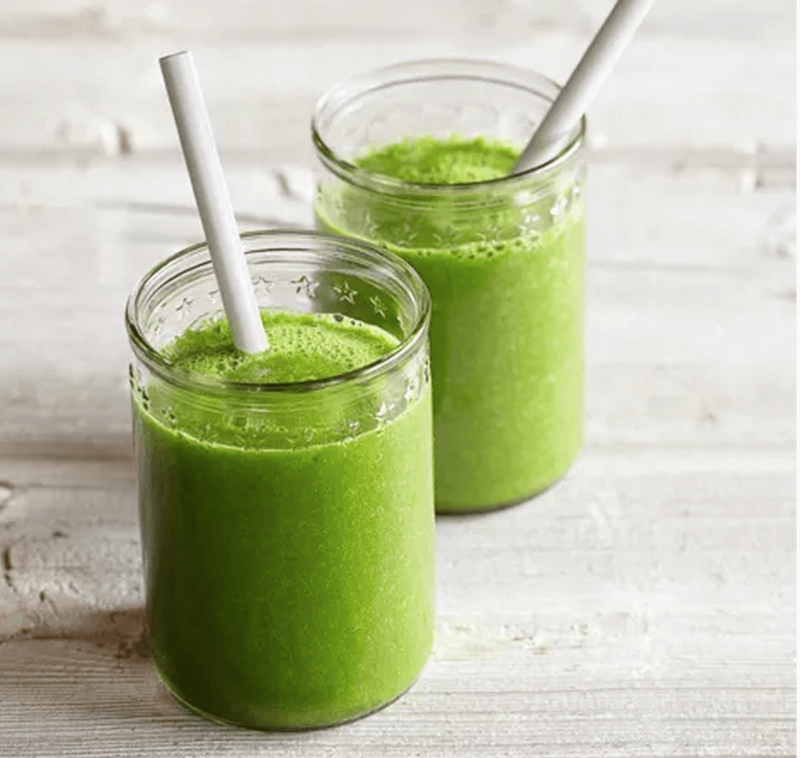 Зеленый коктейль из кинзы — польза для сердца и пищеварения!
