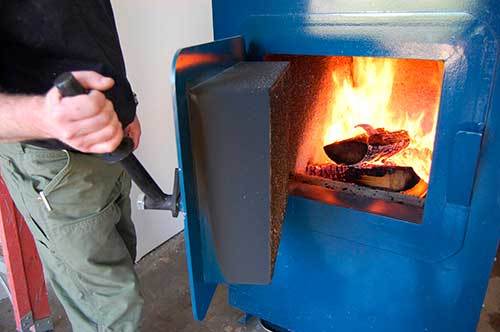 Чем лучше топить: особенности горения дров разных пород древесины