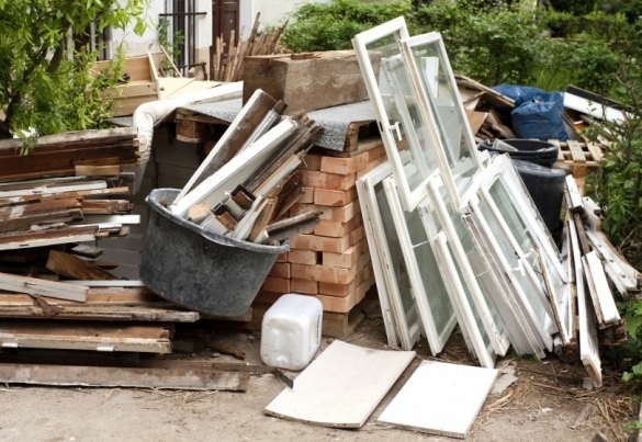 Вторая жизнь строительных отходов: мебель, полки и многое другое