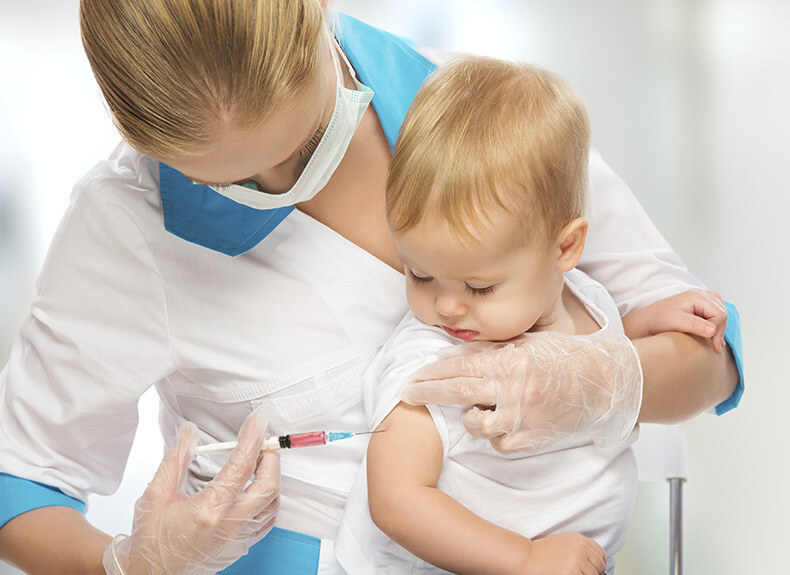 Беларусь отказалась от живой вакцины против полиомиелита и второй прививки против туберкулеза