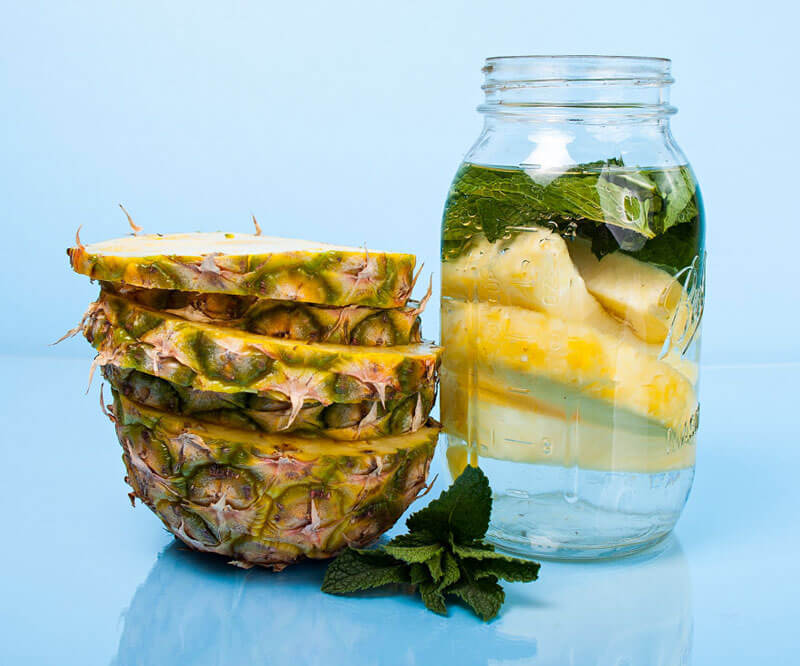 Как ананасовая вода влияет на здоровье человека?