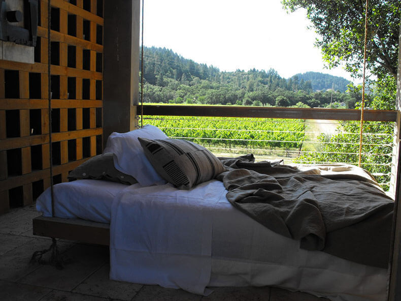  Сон на открытом воздухе: потрясающие кровати, дарящие безграничное удовольствие