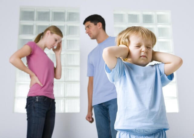 Не втягивайте ребёнка в супружеские конфликты