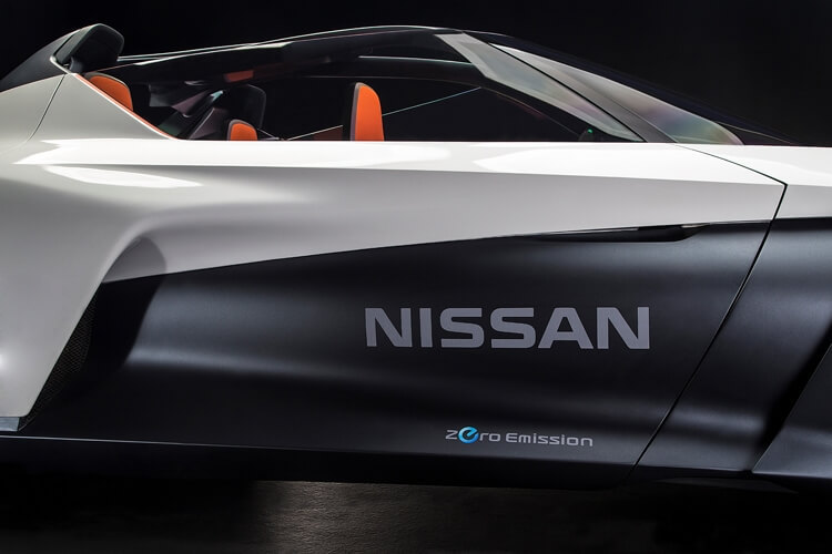 Nissan BladeGlider: электромобиль с уникальной конструкцией