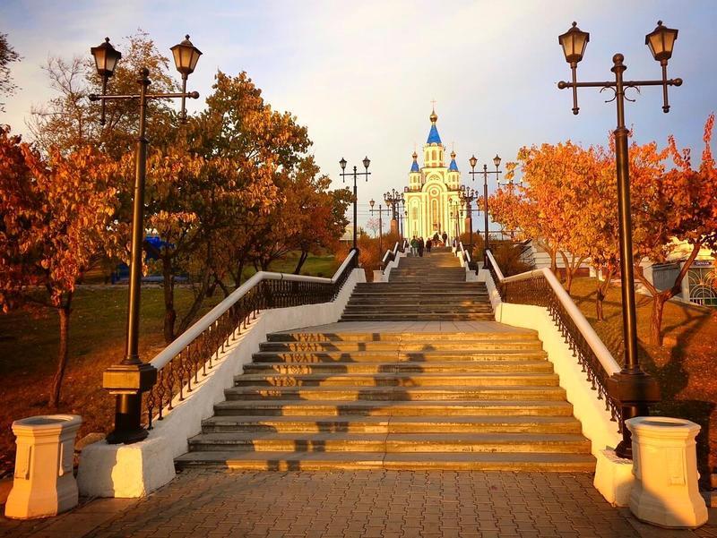 Осенние путешествия: 11 лучших мест в России