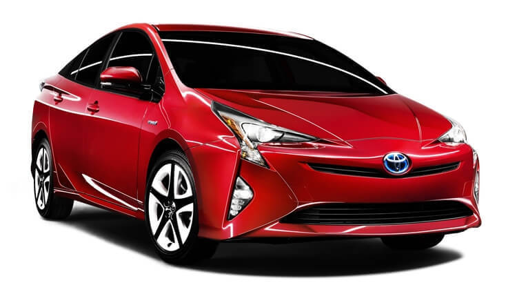 Toyota создаст массовый электрокар с запасом хода 300 километров