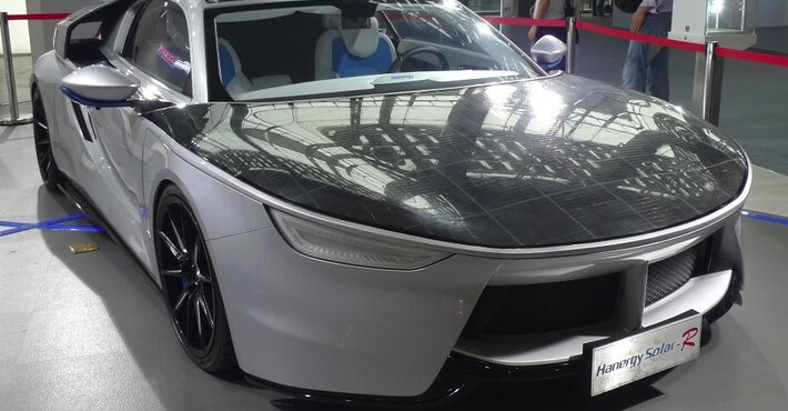В Китае показали первый автомобиль на солнечных батареях
