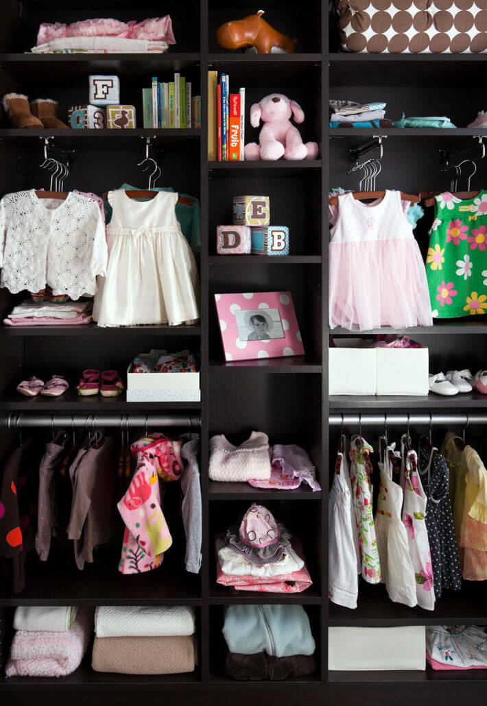 Хранение одежды в детской комнате: вдохновляющие идеи 