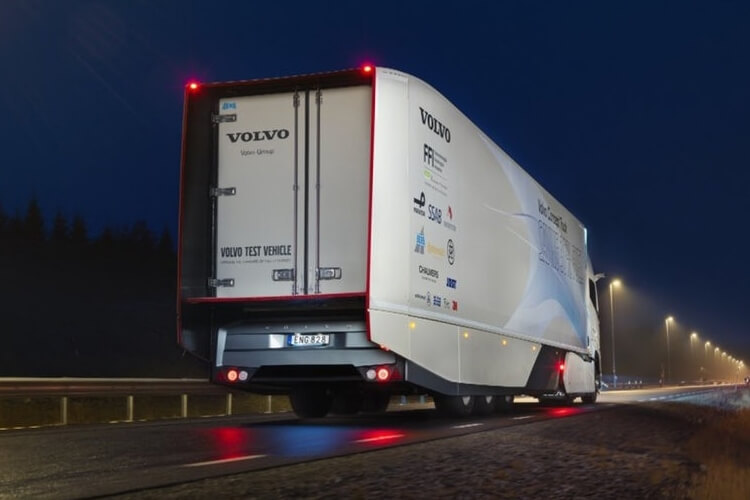 Volvo Concept Truck: грузовик с гибридной силовой установкой
