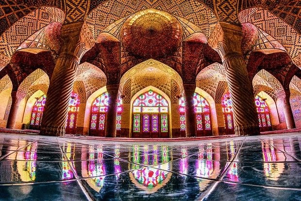 Красочные фотографии мечетей от Мохаммада Дамири
