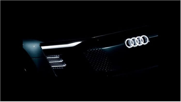Audi привезет в Шанхай электрокар со светящимся логотипом