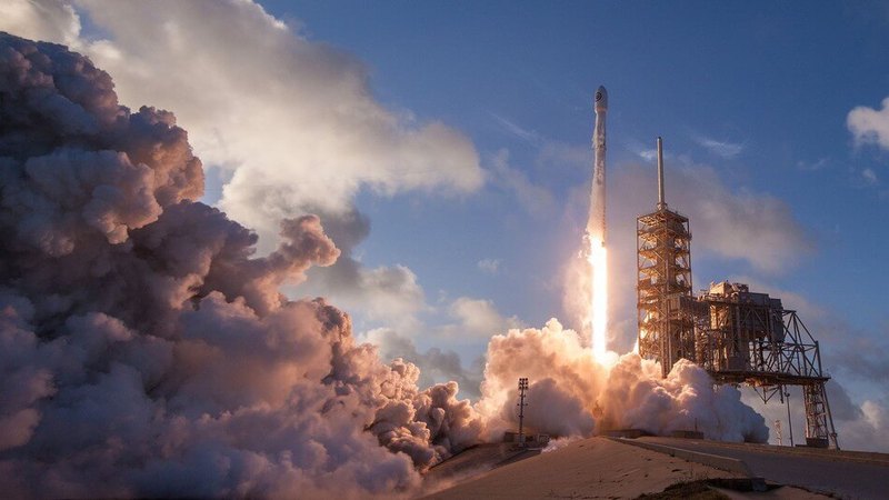 SpaceX назвала сроки запуска высокоскоростного интернета на планете