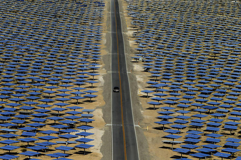 Перепроизводство солнечной энергии в Калифорнии
