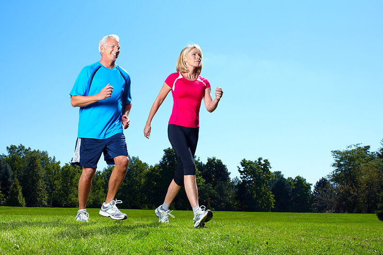 Фитнес-ходьба: упражнения, которые избавят от боли, зажатости и разрушения суставов