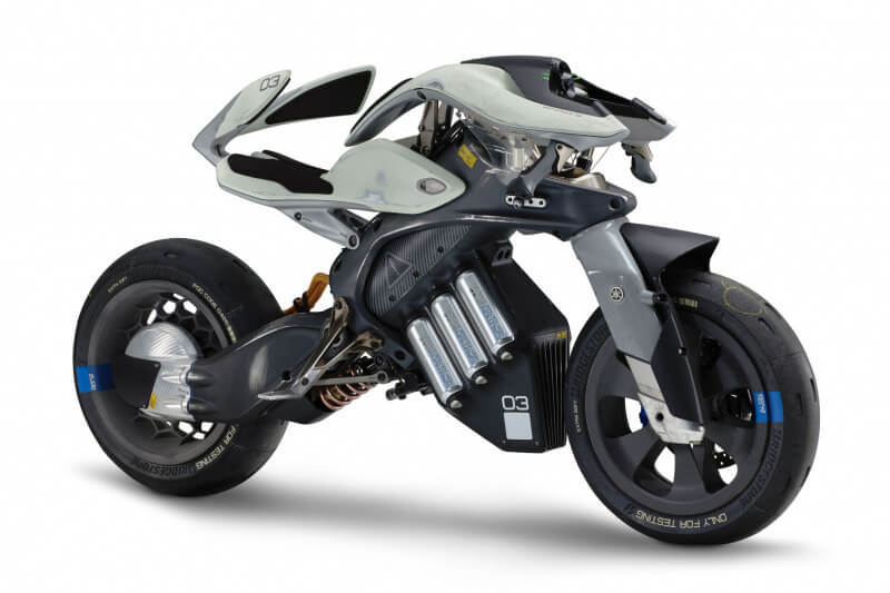 Yamaha представила Motoroid — концепт мотоцикла с ИИ