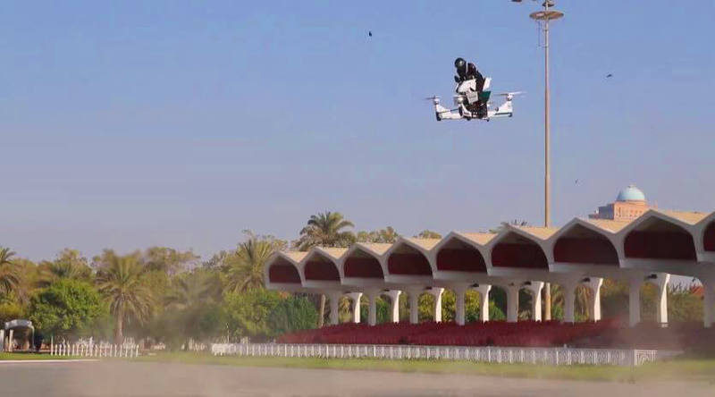 Первый летающий мотоцикл для полиции испытали в Дубае