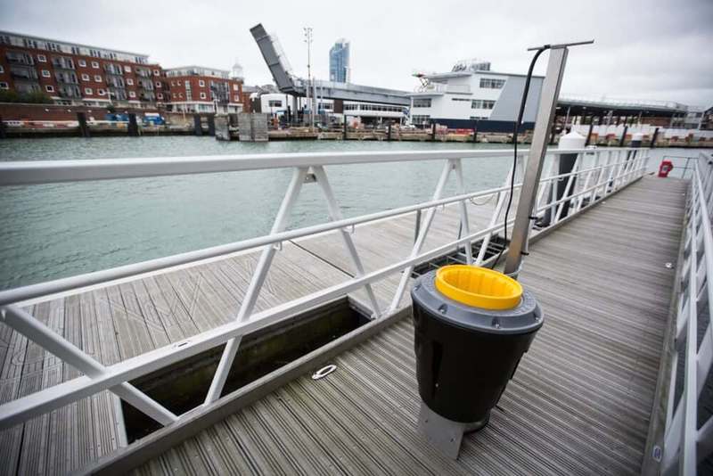 Плавучий мусорный коллектор отправляется на работу в Великобританию