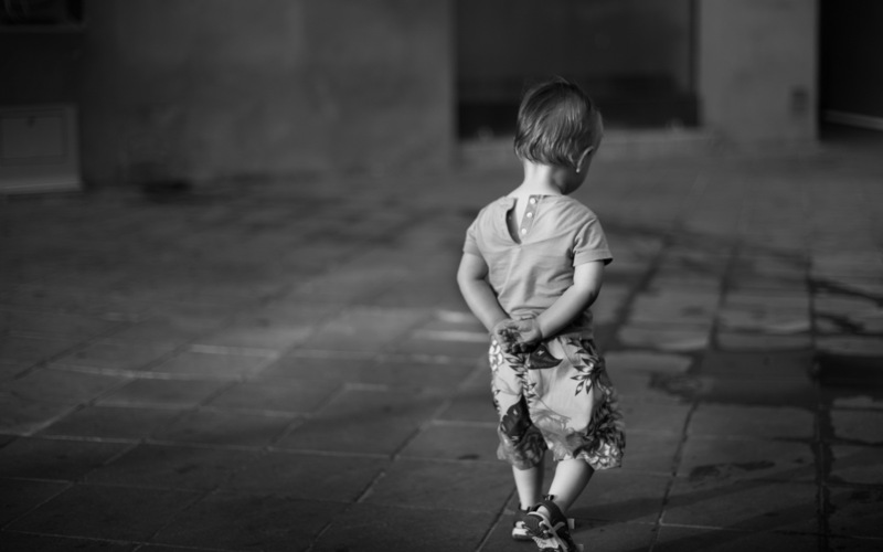 Аутоагрессия: почему дети вредят себе