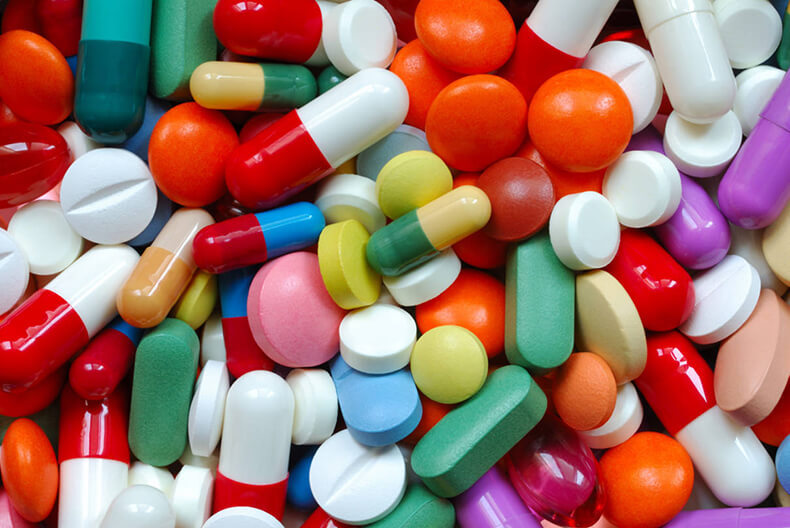 Уолтер Ласт о вреде антибиотиков и прочих “лечащих средств”