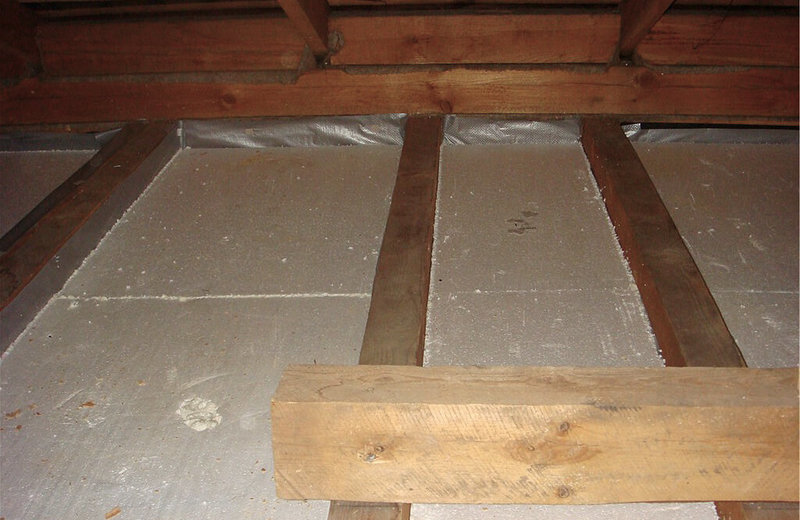 полы на чердаке по деревянным балкам