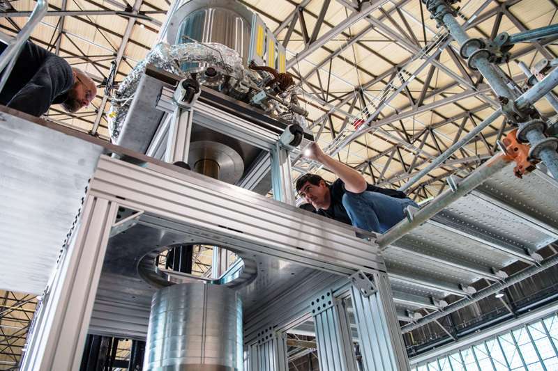 Ученые ведут разработку компактного ядерного реактора для космических колоний