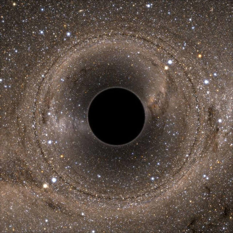 Как излучение Хокинга и релятивистские струи убегают от притяжения чёрной дыры?