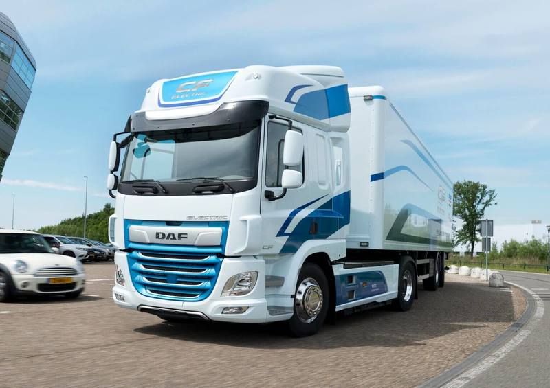 DAF электрифицирует серию грузовиков CF с помощью компании VDL