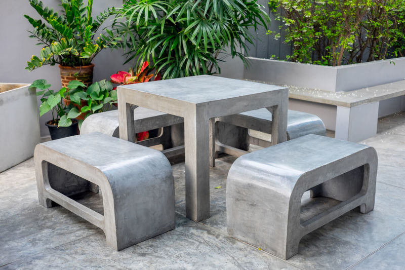 Дачная мебель своими руками: используем природный камень, бетон и дёрн