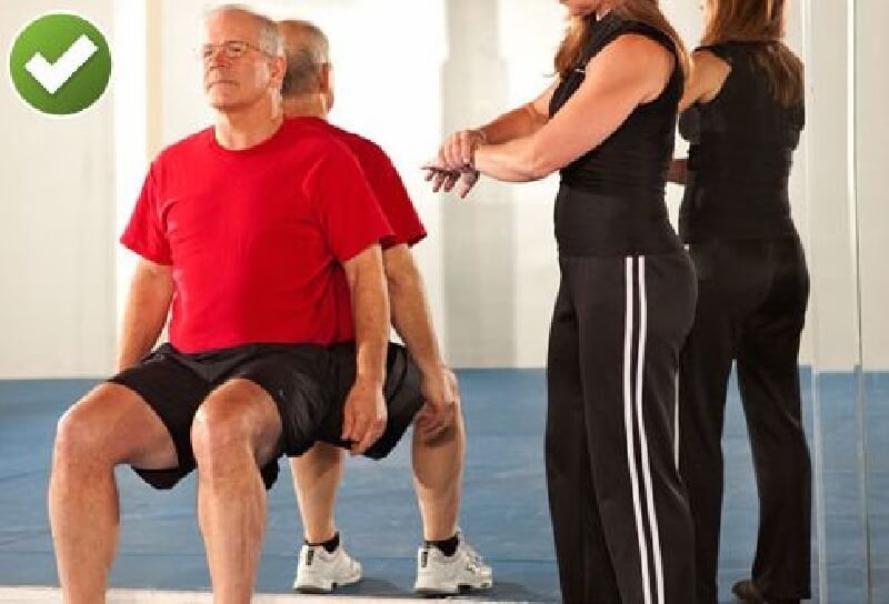 Как делать правильно упражнения когда болит спина thumbnail