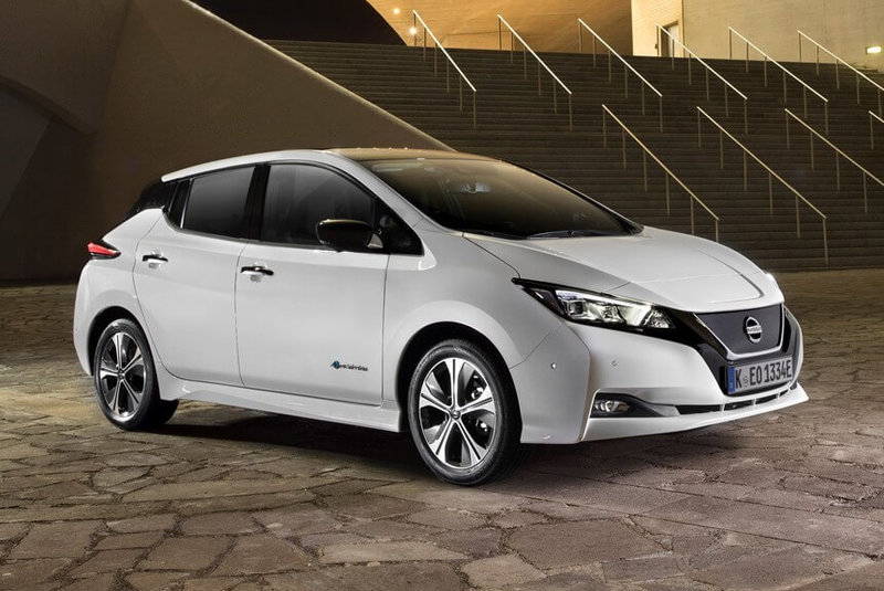 Электрокар Nissan Leaf сертифицировали для России