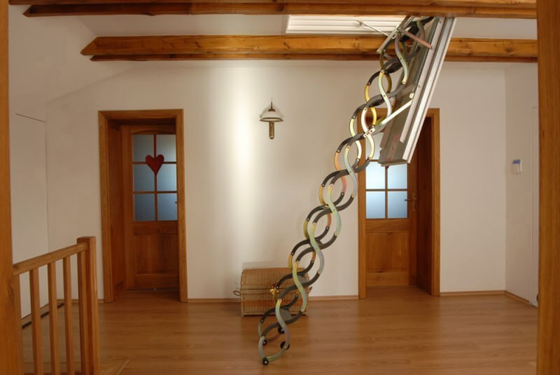 Чердачные лестницы: варианты