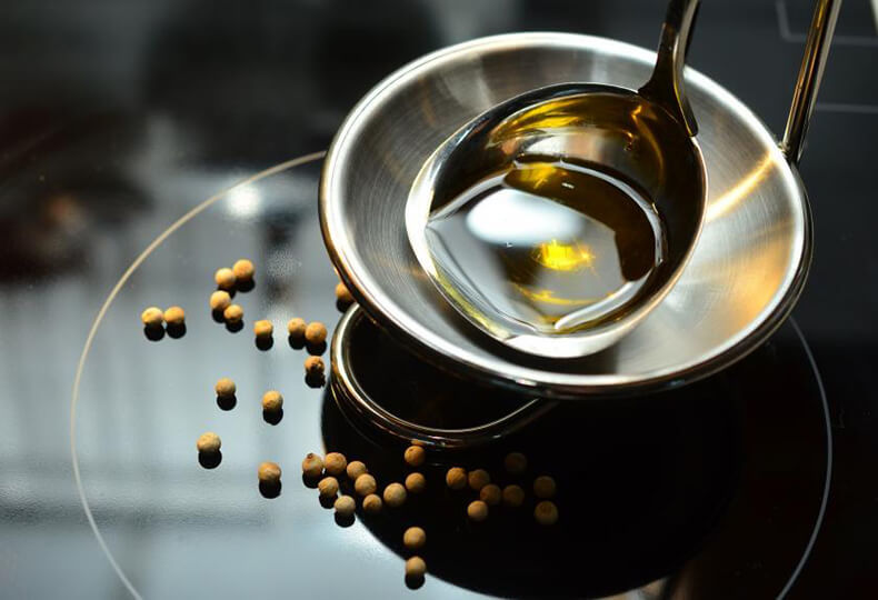 Поддельное оливковое масло: Подавляющее большинство оливкового масла разведено