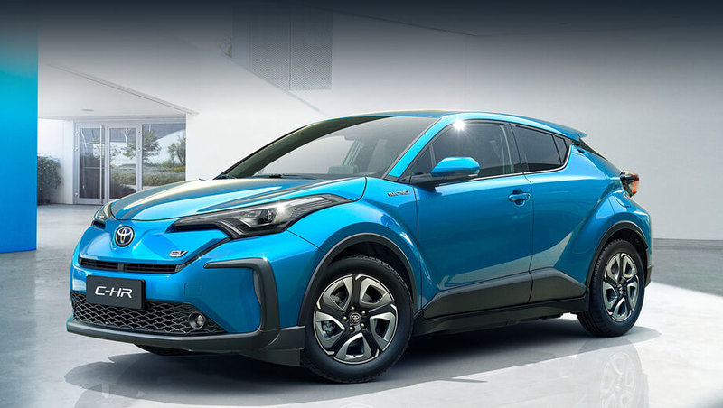 Toyota паркетник chr