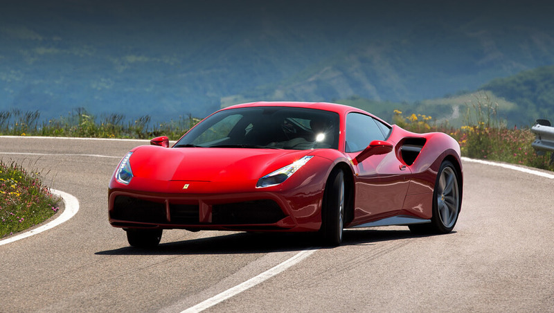 Названа дата премьеры нового гибрида Ferrari