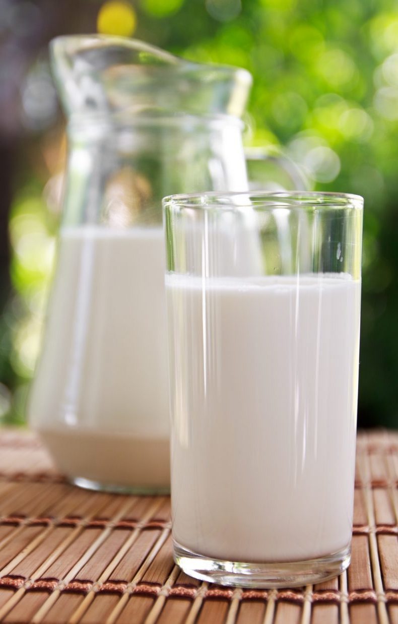 7 сигналов организма, что вам стоит отказаться от молока