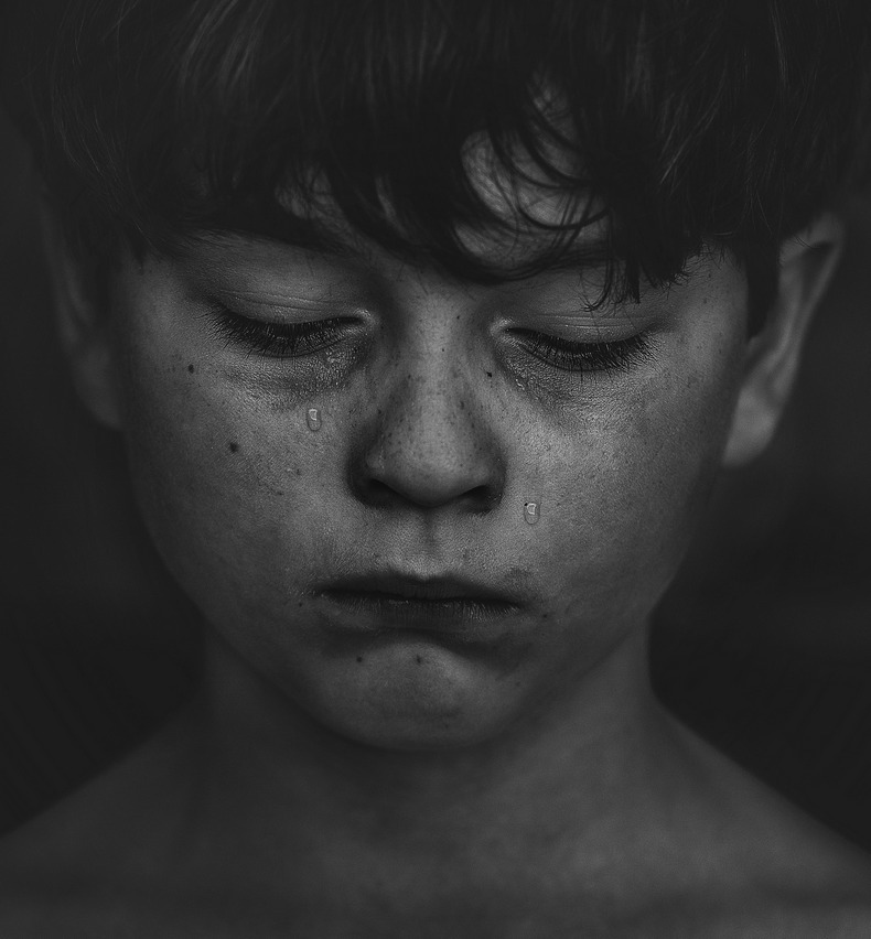 Травмированные дети: Как телесные НАКАЗАНИЯ сказываются на будущем ребенка
