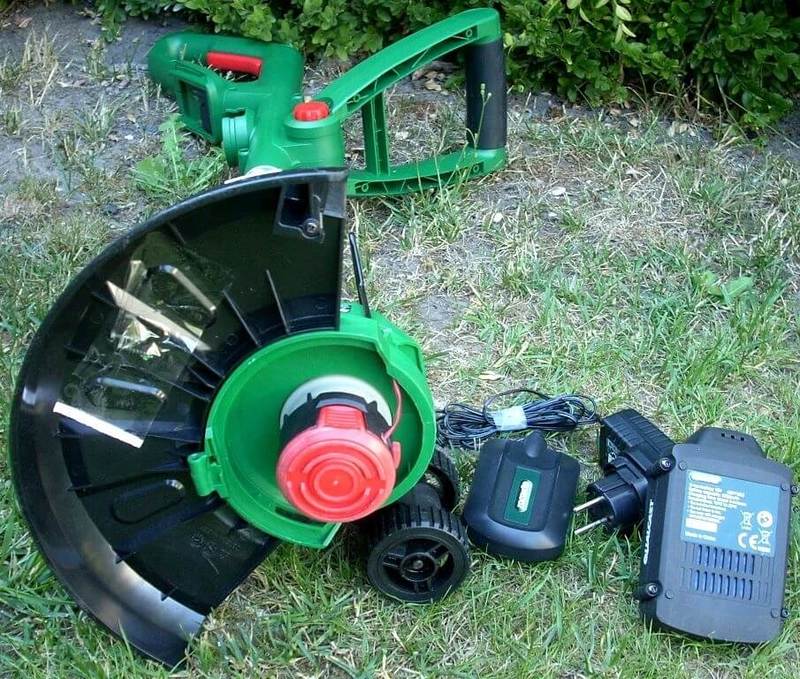 Как выбрать аккумуляторный триммер для травы