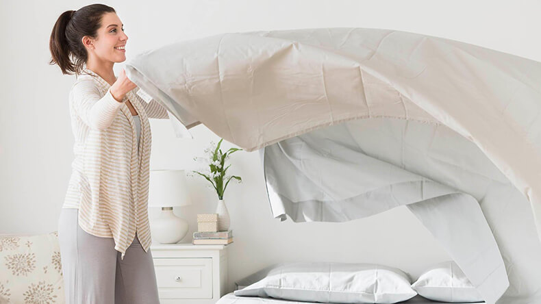 Почему важно стирать постельное белье как можно чаще