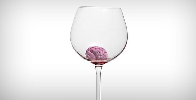 Известный психиатр Самуель Болл: Как алкоголь, на самом деле, влияет на мозг